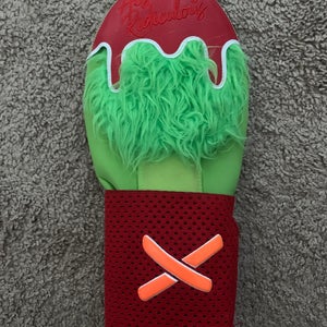 Absolutely Ridiculous Adult Grinch Sliding Mitt (Used)