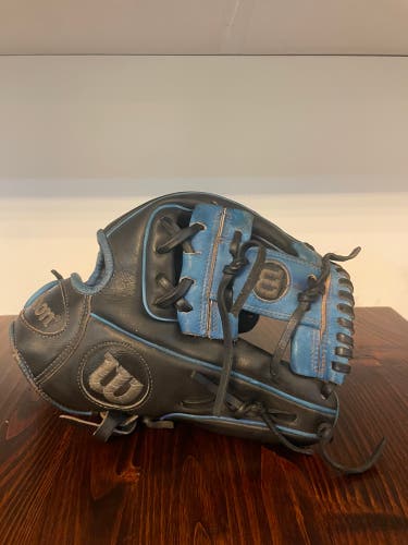Wilson A1k RH Infield Baseball Glove 11.5" (Used)