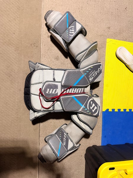 Small Warrior Ritual G5 Pro+ Goalie Chest Protector (Used)
