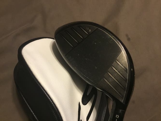 Men's Titleist TSi2 Left Hand Driver Regular Flex 9 Loft (Used)