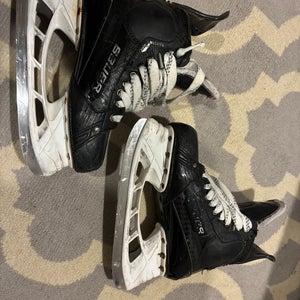 2022 Bauer Supreme Mach Hockey Skates Regular Width Pro Stock 7 (Used)
