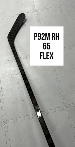 Senior(1x)Right P92M 65 Flex 63” ProBlackStock™ Unbranded Blackouts Pro Stock Nexus Hockey Sticks