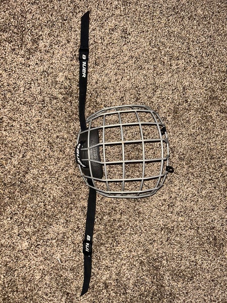 Medium Bauer FM2100 Full Cage (New)