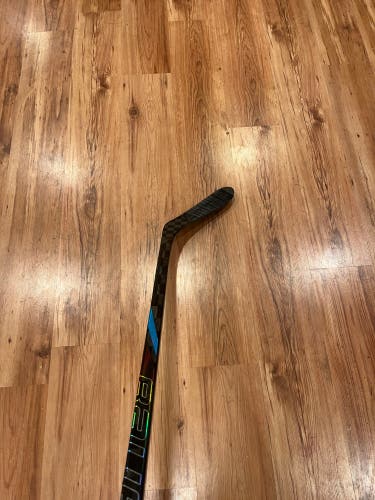 Intermediate Bauer Nexus Tracer Right Handed Hockey Stick P28 65 Flex (New)