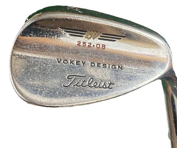 Titleist Vokey Design Gap Wedge 52*8 Chrome RH DG Stiff Steel 35.25" Great Grip