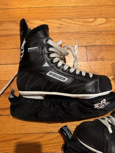 Bauer Elite Hockey Skates | INT for 7 | Regular