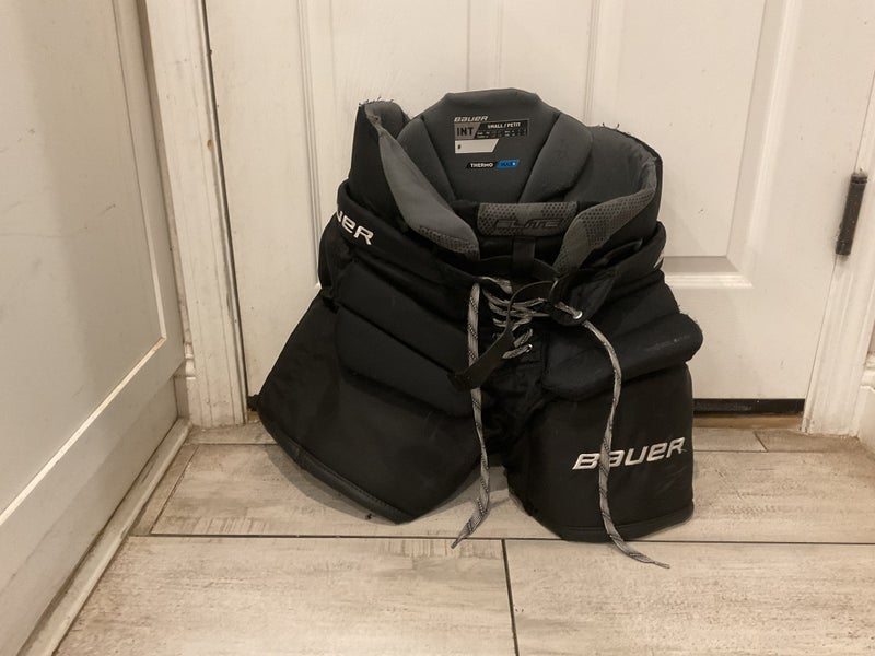 Intermediate Small 2023 Bauer Elite Hockey Goalie Pants (Used)