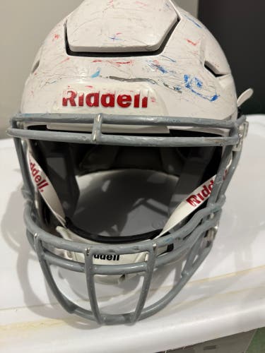 Youth Large Riddell SpeedFlex Helmet (Used)