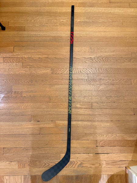 Senior Sher-Wood Rekker Legend Pro Right Handed Hockey Stick P92 71 Flex (New)