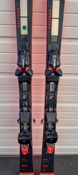 2024 ATOMIC REDSTER S9i w/X12GW(Din 4-12) Size-165cm Radius-12.5