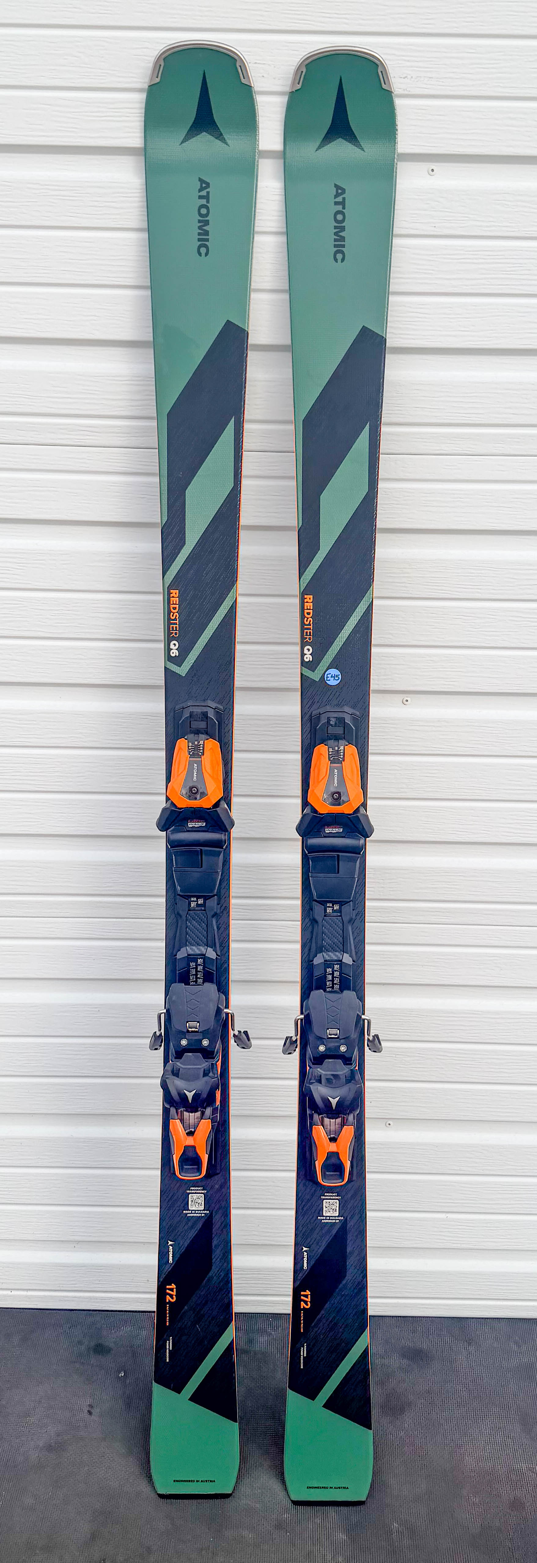 2024 Atomic Redster Q9 Revoshock S w/X12 GW Bindings Size-168cm