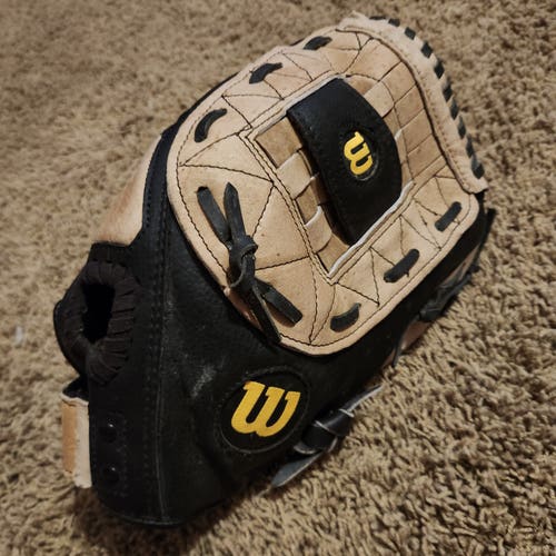 Wilson RH A360 Softball Glove 13" (Used)