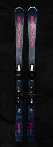 NEW FISCHER ASPIRE RC1 SKIS SIZE 160 CM WITH FISCHER BINDINGS
