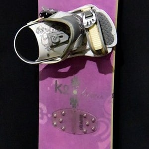 K2 LUNA SNOWBOARD SIZE 146 CM WITH SPICE MEDIUM BINDINGS