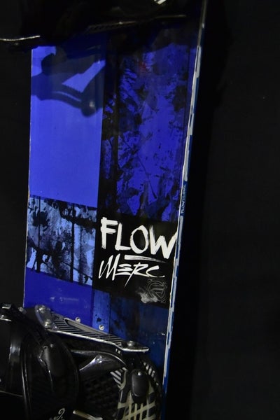 FLOW MERC SNOWBOARD SIZE 153 CM WITH RIDE LARGE BINDINGS