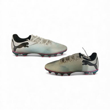 Used Puma Soccer Cleats White Junior 04.5 11873-S000217393