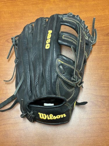 Black Wilson A950 RH Outfield Baseball Glove 13" (Used)