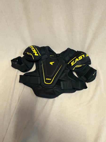 Large Junior Easton 55s Shoulder Pads (Used)