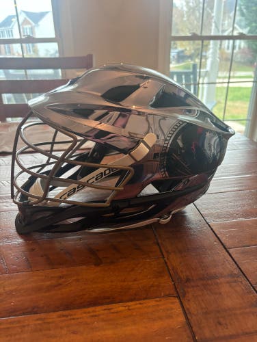 Cascade S Helmet - Gun metal chrome/navy chin/gold facemask