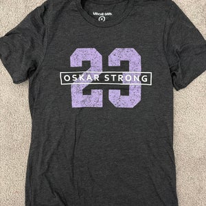 Hockey Fights Cancer Oskar Strong Shirt Medium (New)
