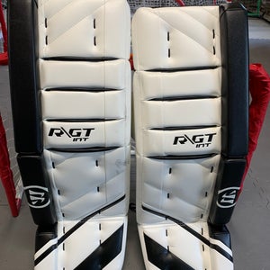 31" Warrior Ritual GT Goalie Leg Pads (Used)