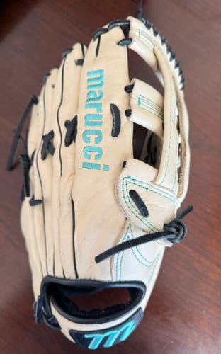 Marucci Oxbow RH Outfield Baseball Glove 12.75" (Used)