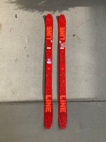 Line Ruckus 145cm Skis Without Bindings