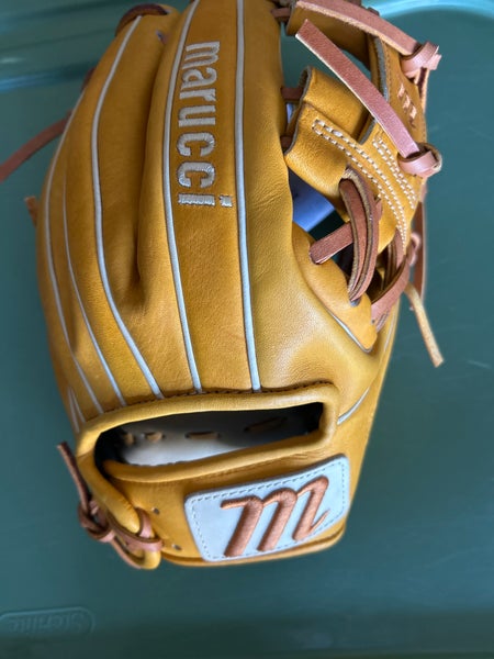 2025 Marucci Capitol Series RH Infield Baseball Glove 11.5" (New)