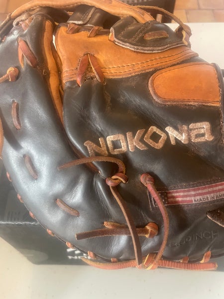 2022 Nokona Alpha RH First Base Baseball Glove 12.5" (Used)