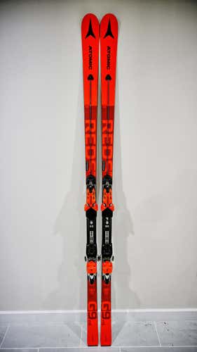Atomic 187 cm Racing Redster G9 Skis With Bindings Max Din 16 (Used)