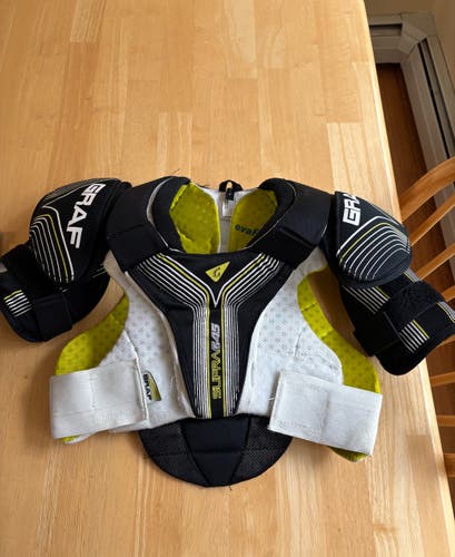 Large Junior Graf Supra G45 Shoulder Pads (Used)