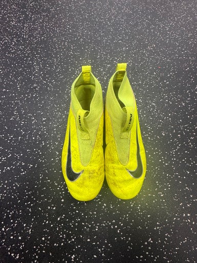 Used Nike Soccer Cleats Neon Green Junior 03.5 11849-S000033848