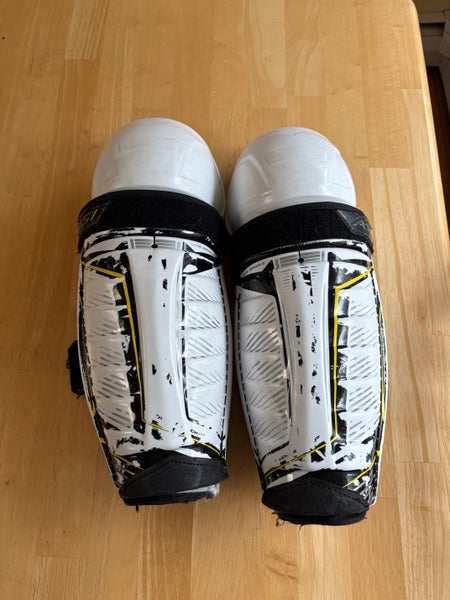 Senior CCM Super Tacks AS1 13" Shin Pads (Used)