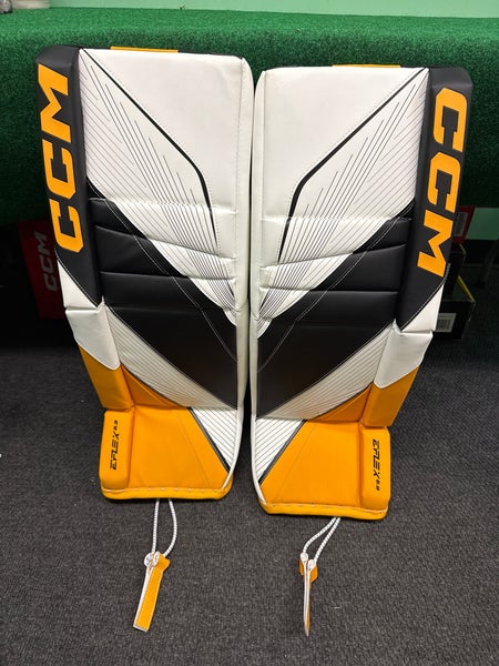 Black & Yellow  Intermediate CCM EFlex 6.9 Goalie Leg Pads (New) | 31"+1"