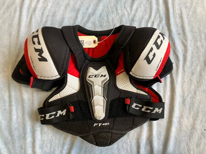 Large Junior CCM JetSpeed FT485 Shoulder Pads (Used)