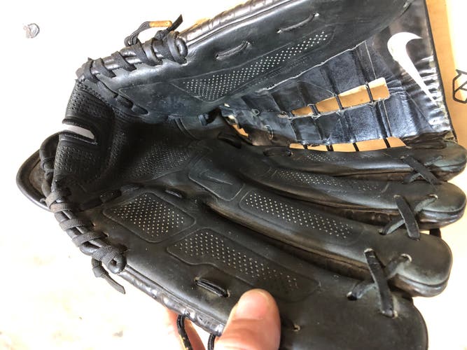 Nike Vapor 360 RH Outfield Baseball Glove 12.75" (Used)