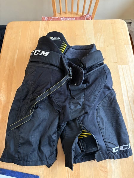 Large CCM Tacks 7092 Girdle (Used)