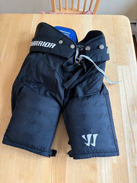 Junior Medium Warrior Covert QRL3 Hockey Pants (Used)