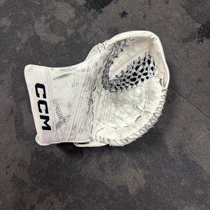 CCM EFlex 7 Regular Pro Stock (Used)