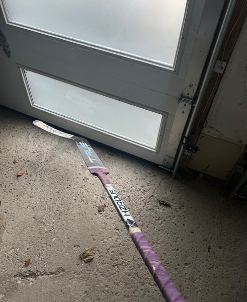 Senior True HZRDUS 7X Regular Goalie Stick 26" Paddle (Used)