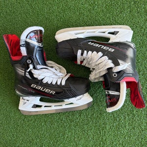 2023 Bauer Vapor X4 Hockey Skates 7.0 Fit3(New)