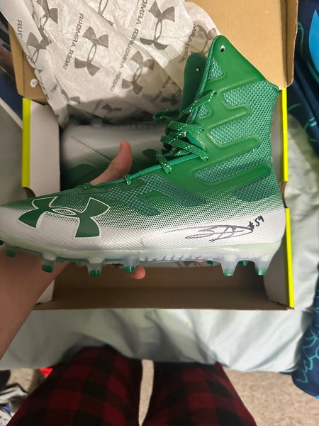 Shaun Bradley Signed football cleats