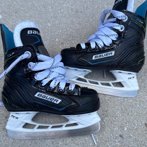Bauer XLP Hockey Skates 8 (New)