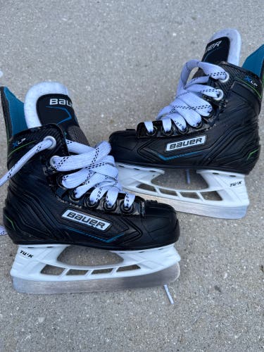 Bauer XLP Hockey Skates 8 (New)