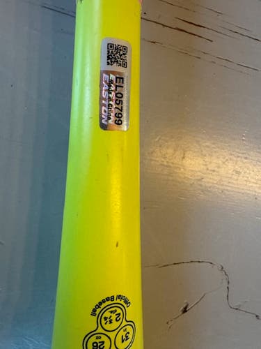 Easton Dub Composite USSSA Certified Bat (-5) 31" (Used)
