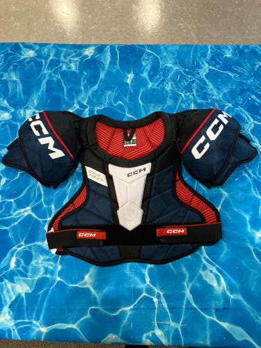 Large Junior CCM Next Shoulder Pads (Used)