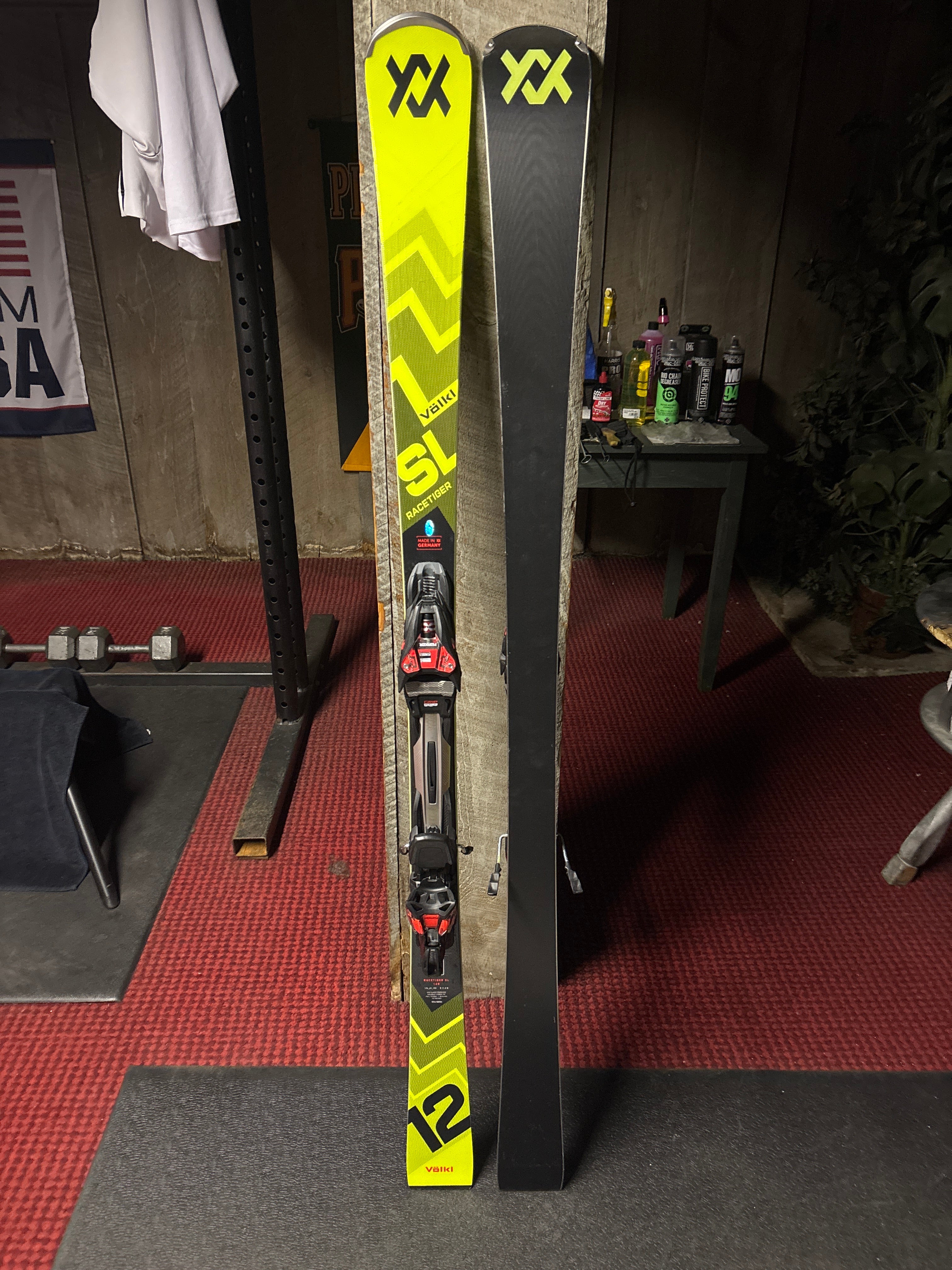 Volkl world cup Racetiger SL Skis 165 (New) | SidelineSwap | Buy