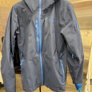 Blue Jacket Norrona Lofoten Insuated Gortex XL