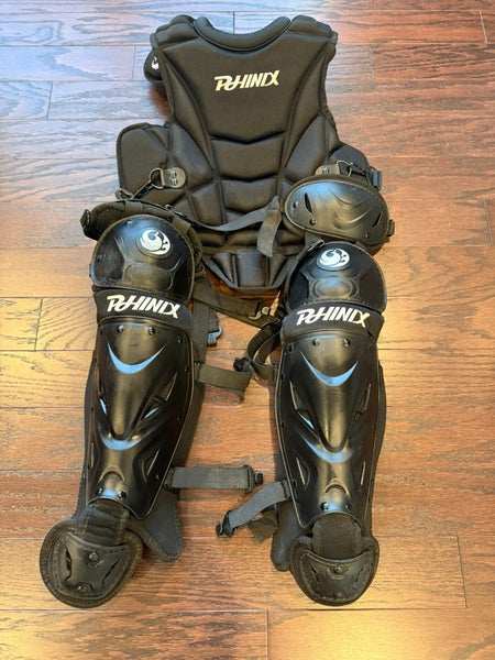 PHINIX Catcher's Set