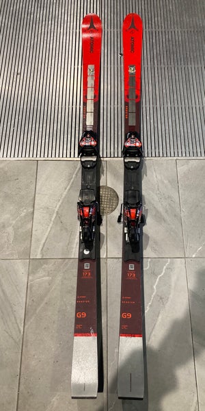 Atomic Redster G9 173cm Racing Skis + Marker XComp Bindings